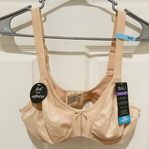 NWT 34C Bali Women's Classic Support Cool Comfort Fabric Bra - Tan